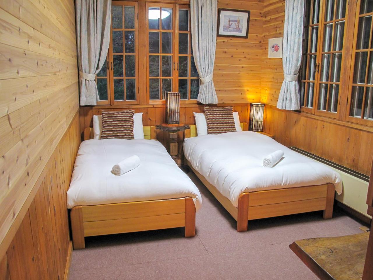 Kizuna Lodge & Bbq Centre Хакуба-Мура Экстерьер фото